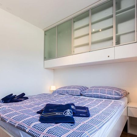 Hoplite 2Br Apartment With Free Parking Задар Экстерьер фото