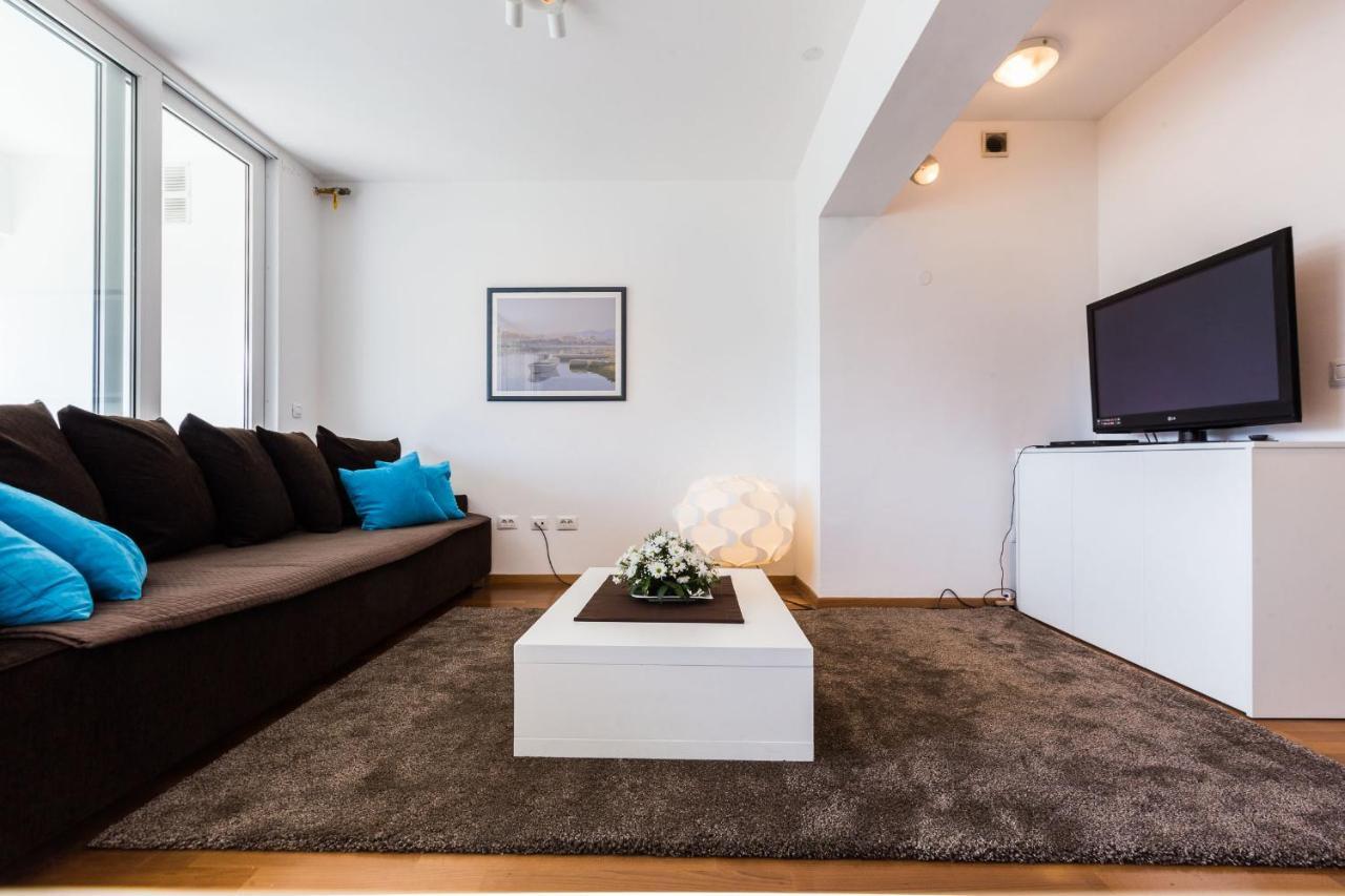 Hoplite 2Br Apartment With Free Parking Задар Экстерьер фото